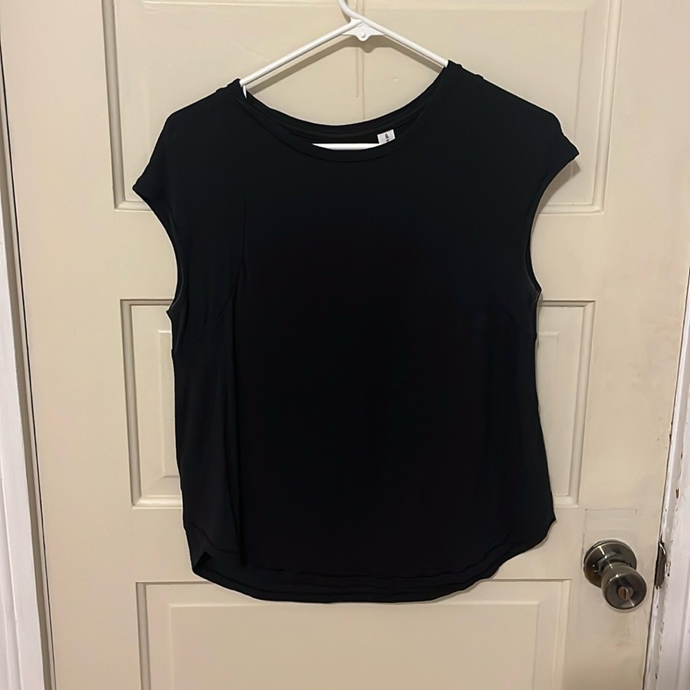 size small tee